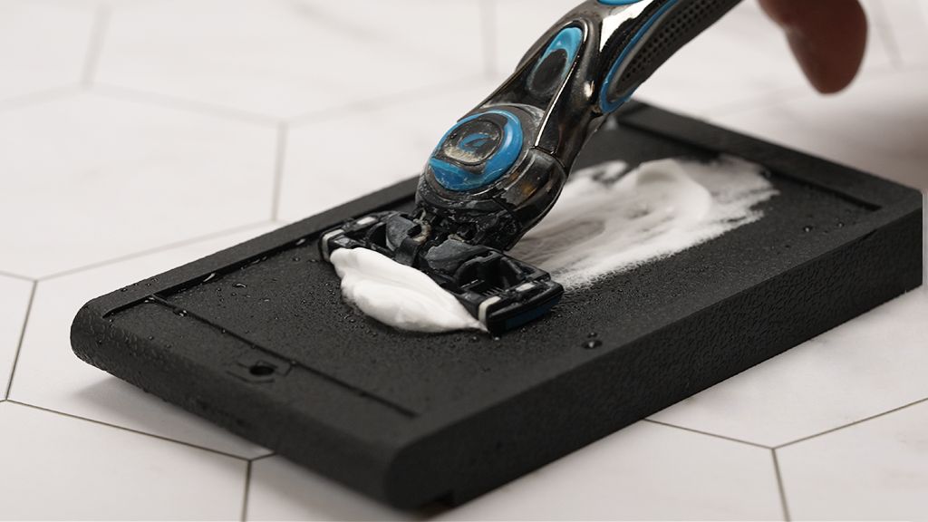 9. Kickstarter - New Shaving Innovation Carbon Razor Blade Cleaner (EPG)