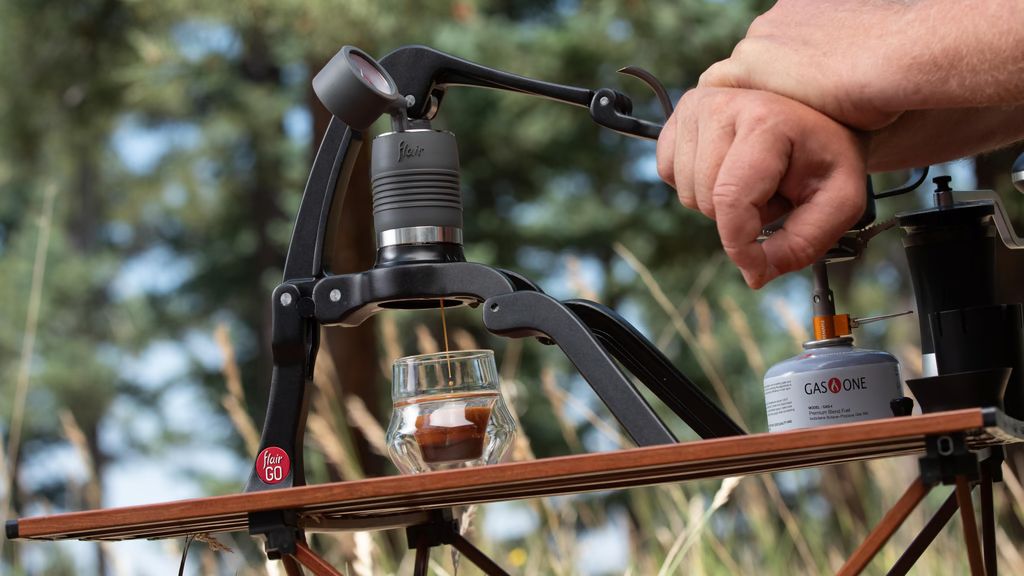 Kickstarter - Flair GO Pod-Compatible, Travel-Worthy Lever Espresso Maker