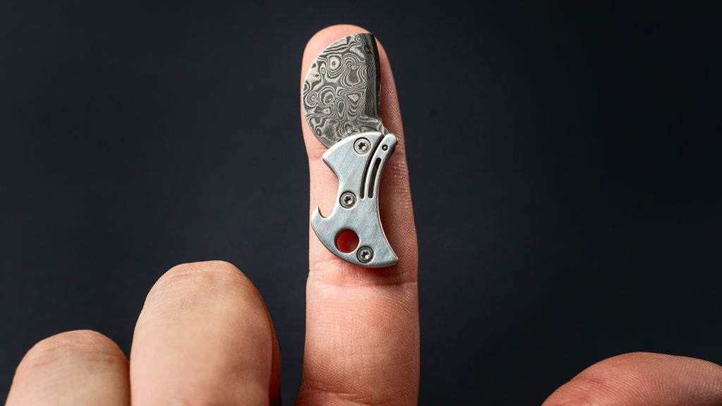 COiN: Cutter That’s As Small As a Quarter - Hunt4Best