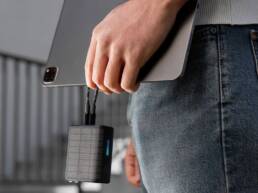 Kickstarter - Solly 300W Solar Power Bank with Built-in Wall Charger